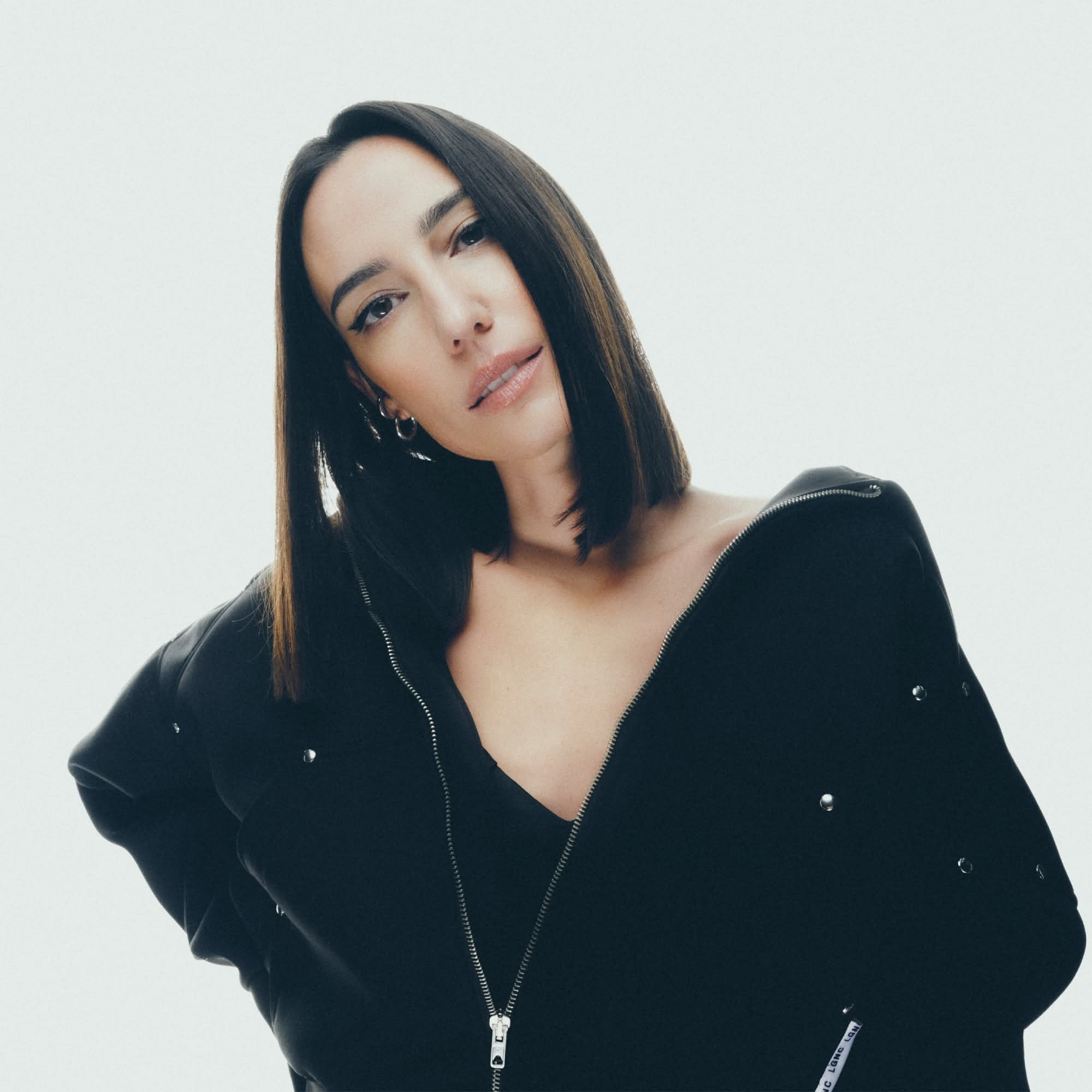 Amelie Lens